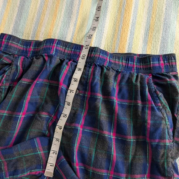 ⭐ Victoria's Secret plaid flannel pajama PJ pants size medium - Picture 5 of 10